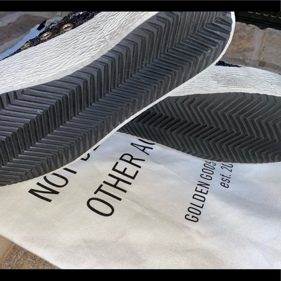 Golden Goose Mid Star Sneaker - Picture 6 of 9